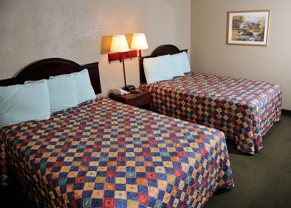 Continental Inn - Charlotte Værelse billede